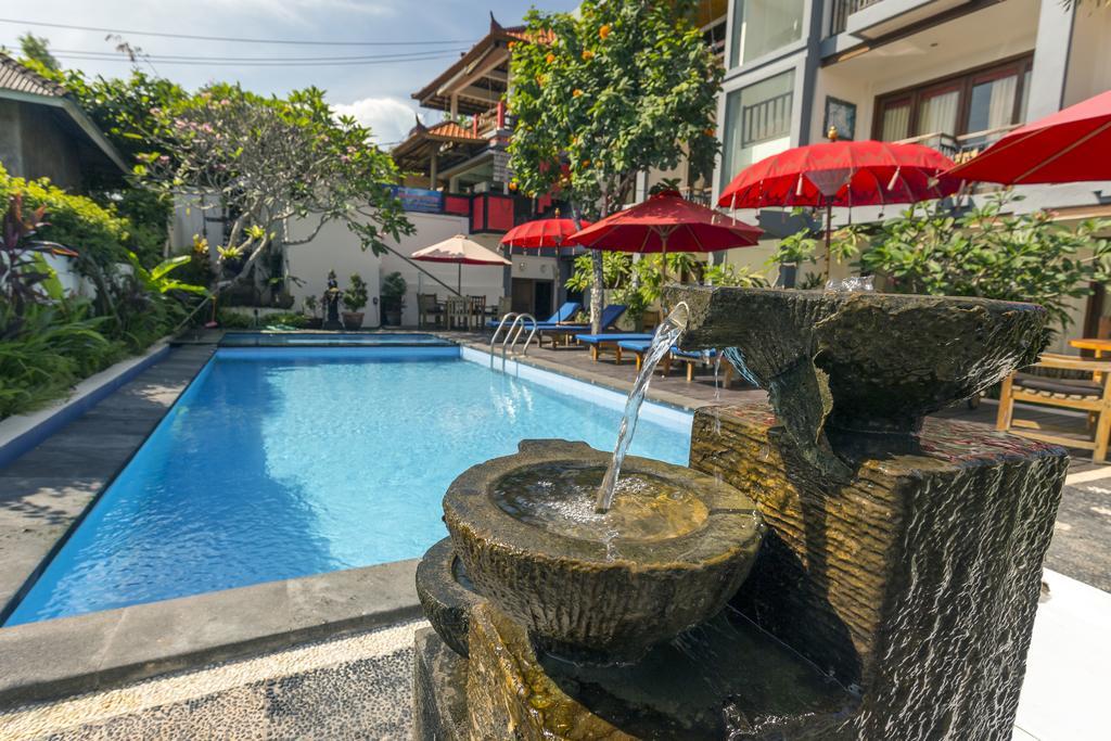 Waroeng Surya Home Stay 울루와뚜 외부 사진