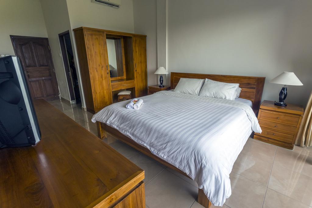 Waroeng Surya Home Stay 울루와뚜 외부 사진
