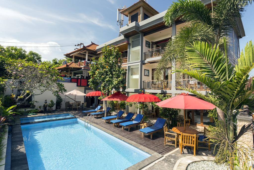 Waroeng Surya Home Stay 울루와뚜 외부 사진